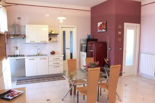 Eleatica Holiday Apartment - 0