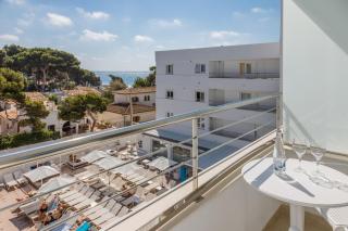 Welikehotel Triton Beach - 8