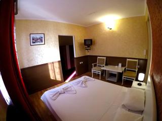 Vayk Hotel - Vaykʼ - 1