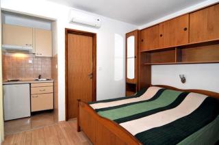 Apartments Carevic Ante - 6
