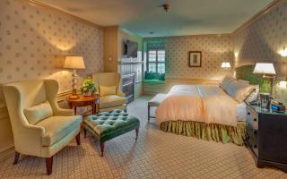 Golden Plough Inn - 8