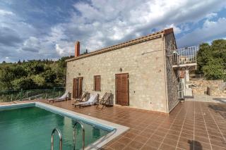 Villa Antikleia - Mánganos - 6