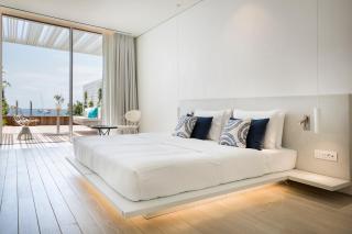 Mykonos Dove Beachfront Hotel - 4