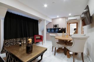 Suites Gran Via Capilla Real - Granada - 5