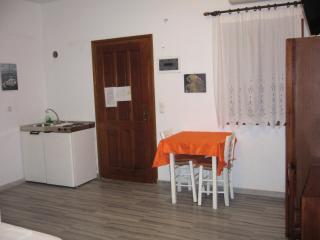 Ioanna Rooms - Naoussa - 5