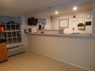 Americas Best Value Inn-Winnsboro - 2