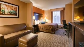 Best Western Plus Pontoon Beach - Pontoon Beach - 4