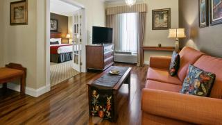 Best Western Plus Georgetown Inn & Suites - 1