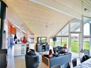 Beautiful Home In Idestrup With Sauna - Marielyst - 7