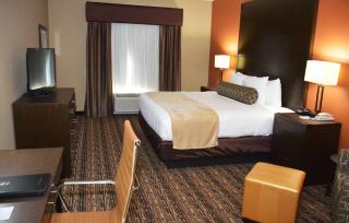 Best Western Plus Elmendorf Hotel San Antonio Hotel - 1