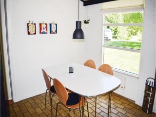Three-Bedroom Holiday Home In Hals - Hals - 3