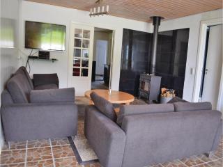 Four-Bedroom Holiday Home Humble With A Fireplace 01 - 8