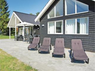 Seven-Bedroom Holiday Home Tranekær With A Room Hot Tub 03 - Hou - 1