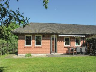 Two-Bedroom Holiday Home In Humble - Humble - 9