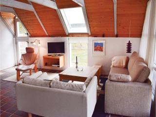 Two-Bedroom Holiday Home In Humble - 6