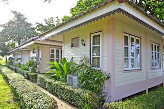 The Iris Resort - Chao Lao Beach - 8