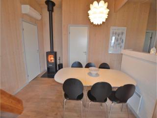 Holiday Home Faaborg 93 With Hot Tub - Faaborg - 2
