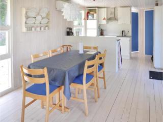 Three-Bedroom Holiday Home In Millinge - Millinge - 1