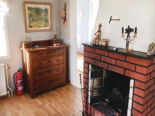 Amazing Home In Bolmsö With Lake View - 4