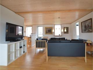 Six-Bedroom Holiday Home In Thyholm - Thyholm - 2