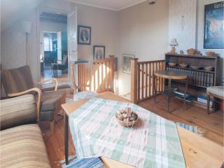 Awesome Apartment In Hemse With Wifi - 4
