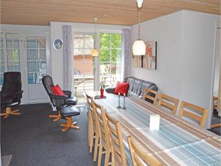 Nice Home In Ulfborg With Sauna - Øhuse - 4