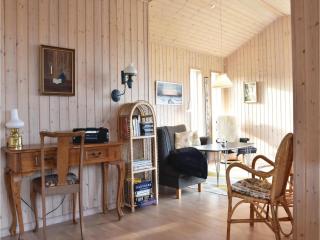 2 Bedroom Awesome Home In Ringkøbing - Ringkøbing - 7
