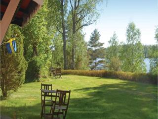 3 Bedroom Amazing Home In Älgarås - Älgarås - 7