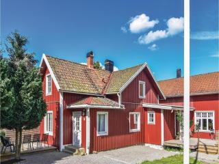 4 Bedroom Nice Home In Sollebrunn - Sollebrunn - 7