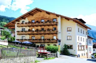 Hotel Traube - Fliess - 0