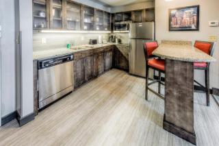 Staybridge Suites - University Area OSU by IHG - Columbus - 3