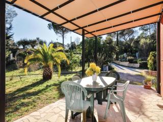 Gorgeous Apartment In Puget-Sur-Argens - 7