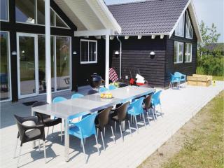 Gorgeous Home In Idestrup With Kitchen - Marielyst - 2