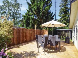 Four-Bedroom Holiday Home In Vaggerlose - Marielyst - 6