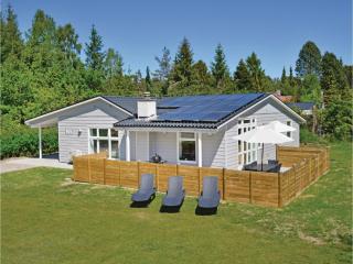 Four-Bedroom Holiday Home Ebeltoft With A Fireplace 04 - 9