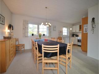 Nice Home In Væggerløse With Sauna - 7
