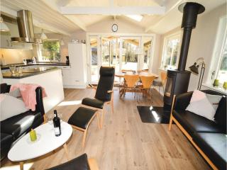 Four-Bedroom Holiday Home In Vordingborg - 2