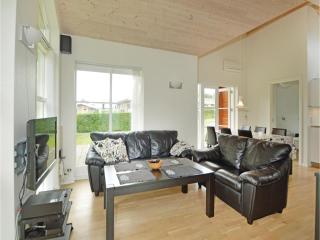 Holiday Home Juelsminde With A Fireplace 07 - Sønderby - 9