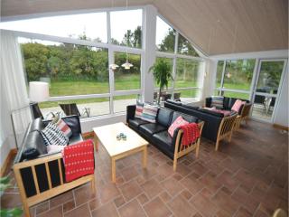 Lovely Home In Knebel With Sauna - Skødshoved Strand - 4