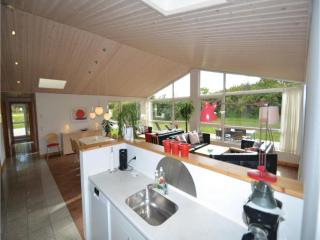 Lovely Home In Knebel With Sauna - Skødshoved Strand - 2