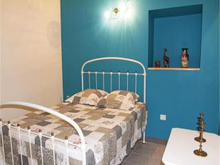 Stunning Home In Verquières With Wifi - 2