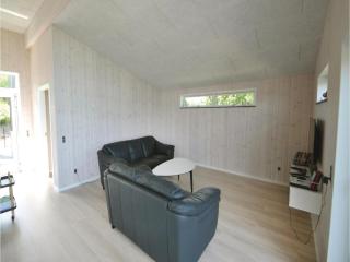 Three-Bedroom Holiday Home In Glesborg - Glesborg - 4