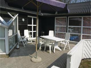 Nice Home In Glesborg With Sauna - 4