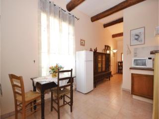Awesome Home In Crillon Le Brave - Crillon-le-Brave - 8