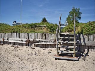 Three-Bedroom Holiday Home In Juelsminde - Juelsminde - 3