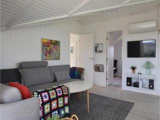 2 Bedroom Nice Home In Juelsminde - 8