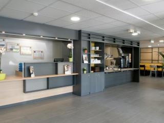 B&B HOTEL Saint-Quentin - 1