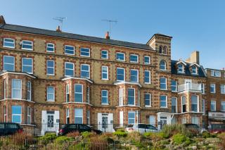 2 Bed beach front apartment with spectacular views overlooking Viking Bay - Broadstairs - 8