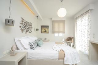 Plaka Collection - 3