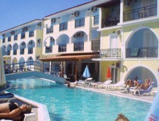 Vossos Hotel Apartments - Laganas - 4